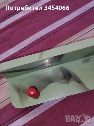 Дървена закачалка-нова,70 те години. , снимка 3 - Антикварни и старинни предмети - 51730313