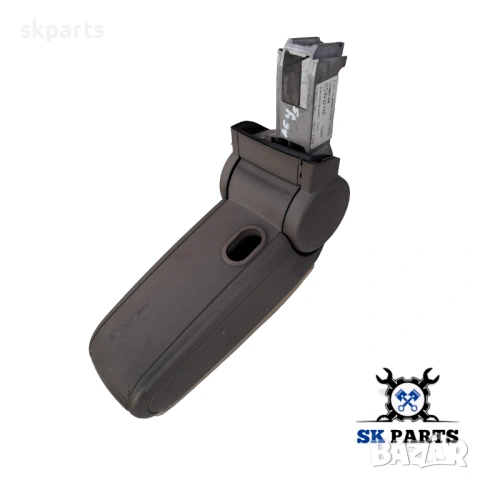 Подлакътник Ауди А6 Ц5 / Audi A6 C5, снимка 3 - Части - 53431661