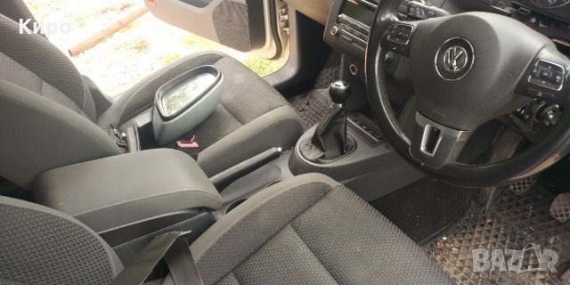 Vw Touran 1.6 tdi 105 НА ЧАСТИ, снимка 6 - Автомобили и джипове - 33140018