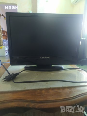 продават се два малки телевизора