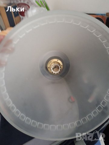 Масивен полилей с три крушки, снимка 2 - Полилеи - 35609351