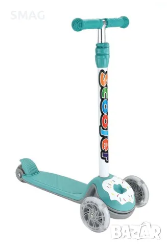 Тротинетка цвят верман с 3D дизайн на поничка и LED осветени колела S_1213231