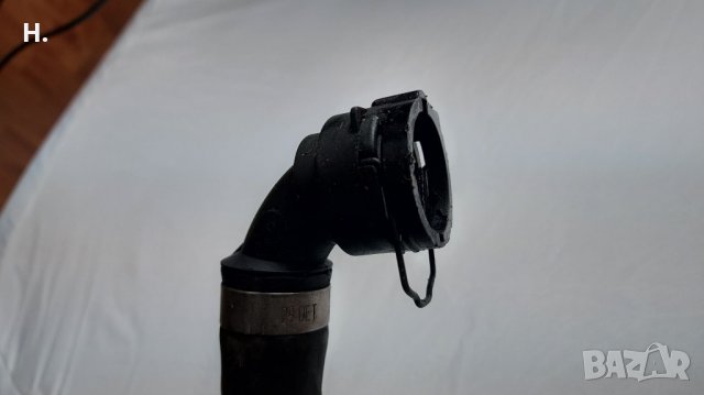 Маркуч за радиатор AUDI A4 Avant (B7 8E) 2004-2008 г. , снимка 2 - Части - 32553148