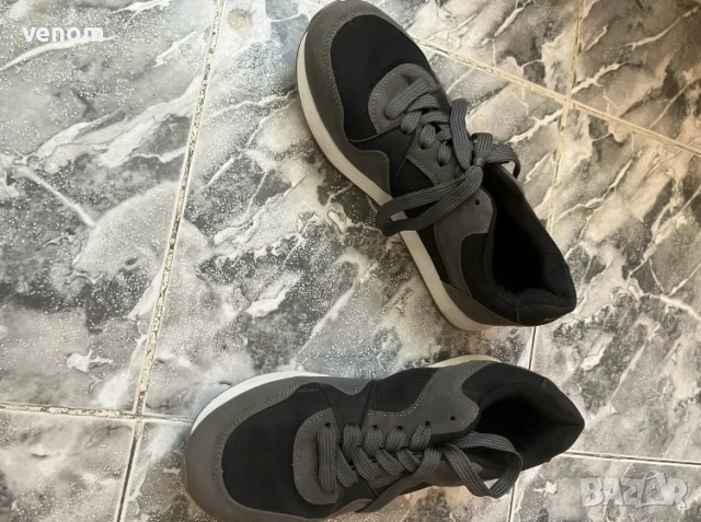 Обувки от Decathlon, снимка 2 - Ежедневни обувки - 52138287