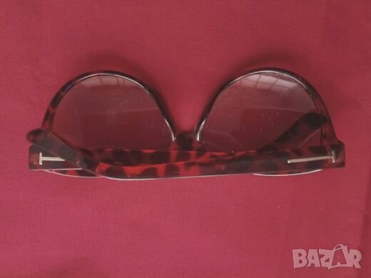   Продавам дамски маркови слънчеви очила, снимка 9 - Слънчеви и диоптрични очила - 27784229