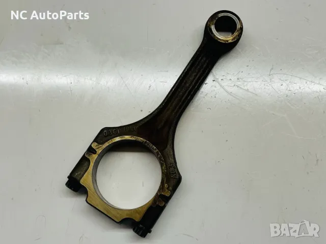 Биела за Audi Ауди А3 VW Golf MK5 8P1 1.6 FSI 115 коня BLF 036LAH 2008, снимка 5 - Части - 50190506