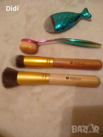 Четки за грим 