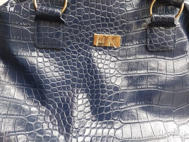 Дамска чанта в тъмносин цвят , снимка 3 - Чанти - 47405133