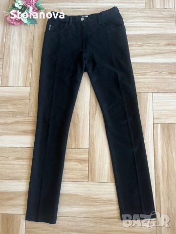 Дамски черен панталон Armani , снимка 3 - Панталони - 43325867
