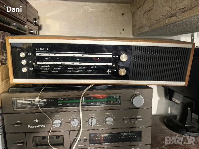 Старо радио "Вежен"