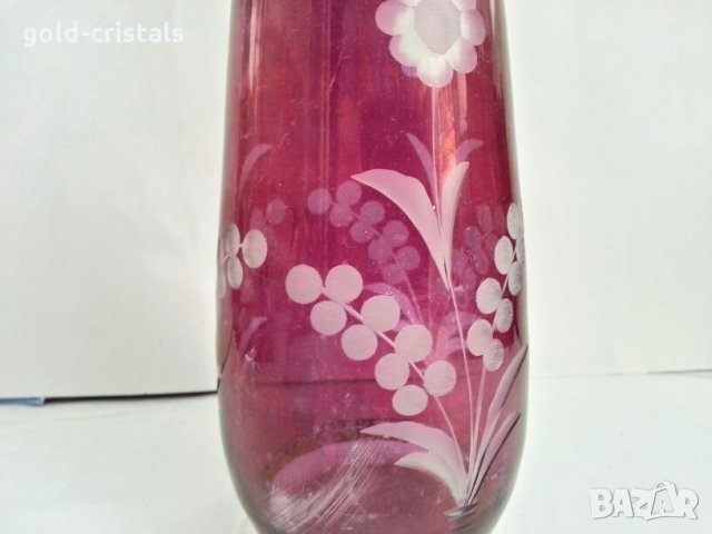 Стъклена гравирана ваза , снимка 6 - Антикварни и старинни предмети - 27021585