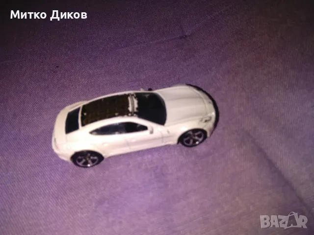 Колекционерска количка 2011 Fisker Karma Matchbox Diecast Electric Henrik Fisker Hybrid, снимка 3 - Колекции - 50165785