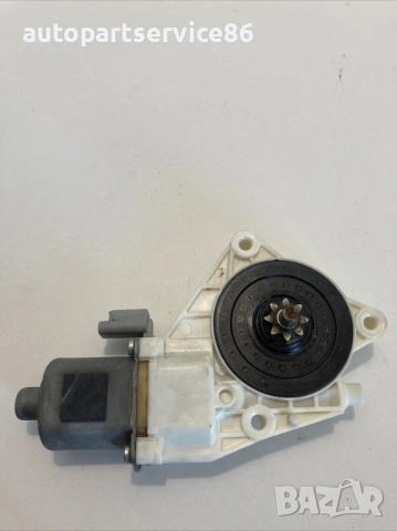 Мотор на стъклото на предната лява врата за KIA Magentis 2.0 CRDi (2009), снимка 3 - Части - 53272964