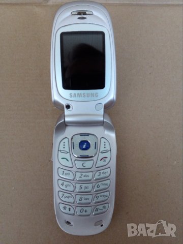 Мобилен телефон Samsung, снимка 1 - Samsung - 37621808