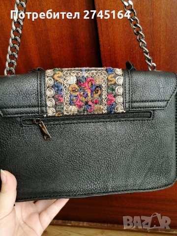 Нова чанта с ресни , снимка 2 - Чанти - 42976787