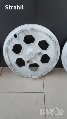 Комплект оригинални тасове 13 за Renault Twizy 403156646R 403150739R, снимка 11 - Аксесоари и консумативи - 52883471