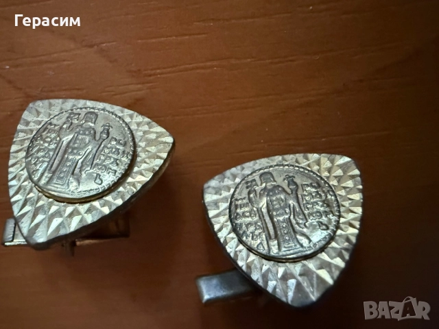 Старинни месингови плътни копчета за ръкавели с кутийка