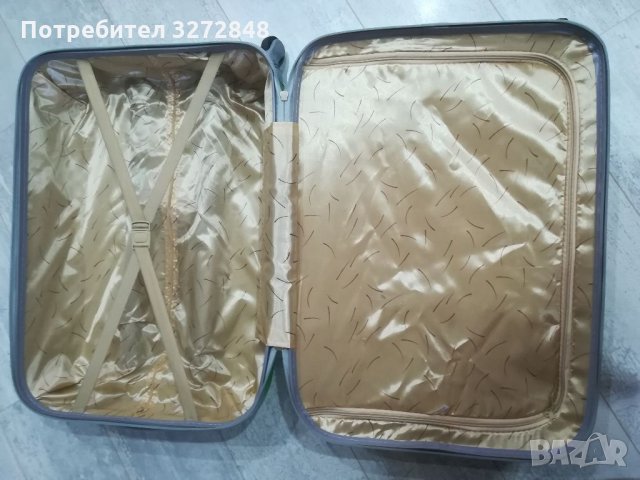 Куфар 70/45/25см-твърд с  4 колелца, снимка 16 - Куфари - 35500935