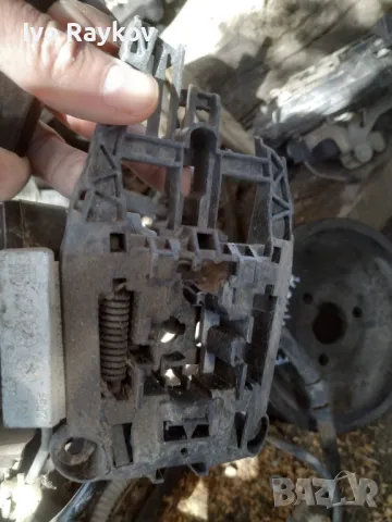 Задна , дясна брава за Opel Insignia комби, снимка 5 - Части - 50338952