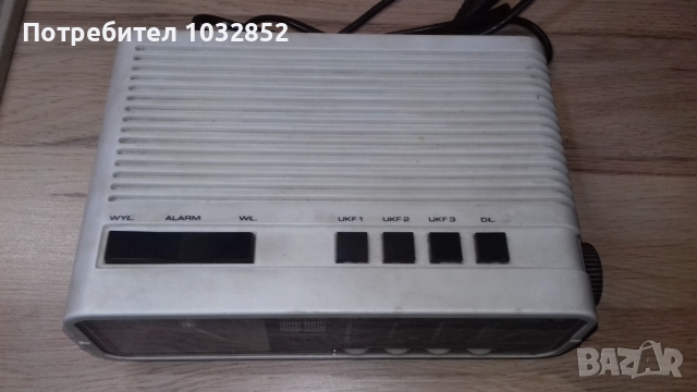 Радио часовник Unitra, снимка 2 - Радиокасетофони, транзистори - 52183344