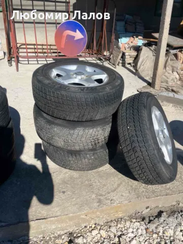VW Tоuareg Оригинални джанти 17 цола със зимни гуми, снимка 2 - Гуми и джанти - 47649114