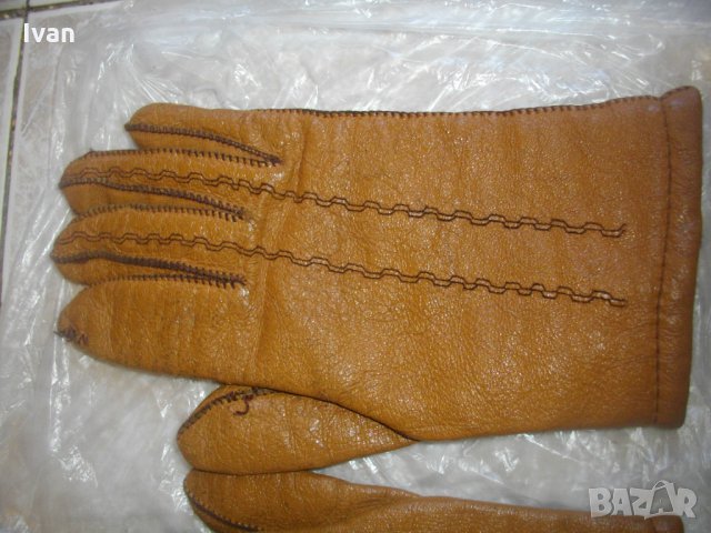 Български Дамски Ръкавици-Естествена Кожа-Ловеч-Размер 7 1/2, снимка 5 - Ръкавици - 34622070