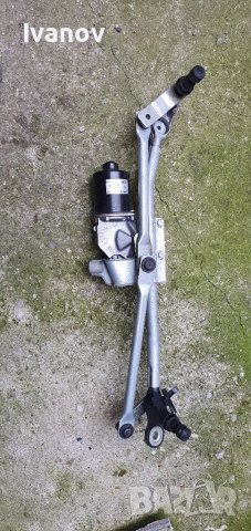 Моторче чистачки за бмв е81 е87 механизъм чистачки за bmw e81 e87  wiper motor 