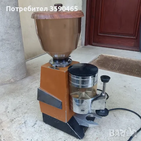 професионална кафемелачка, снимка 4 - Кафе машини - 50144725