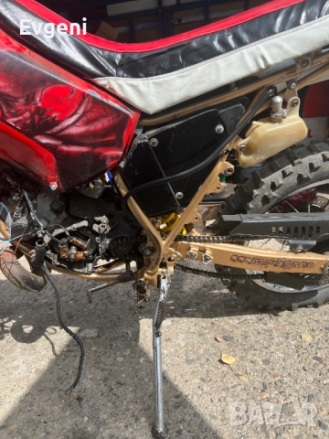 Yamaha DT 125 за части. Продава се ЦЯЛ !!!, снимка 7 - Мотоциклети и мототехника - 51467831