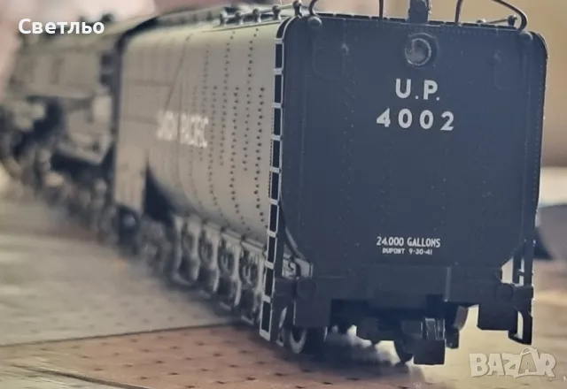 Rivarossi Union Pacific No.4002 Big Boy 4-8-8-4 H0 1:87, снимка 11 - Други ценни предмети - 48382402