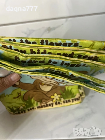 Книга от плат „Маймунка вижда маймунката прави“, снимка 4 - Други - 52256258