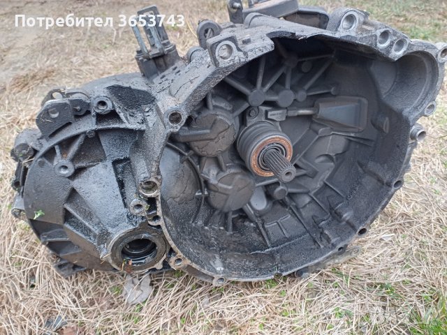 Volvo V70---S60---S80 2.4 D5 скоростна кутия , снимка 2 - Части - 43699429