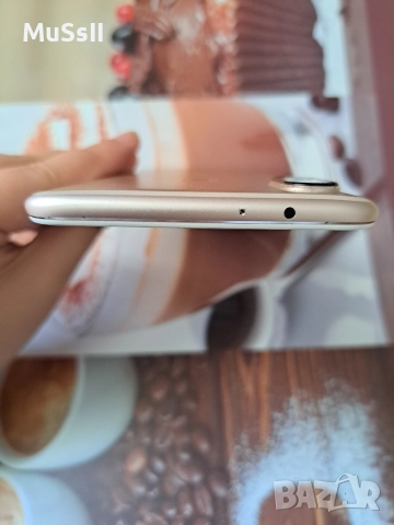 телефон Xiaomi Mi A2, снимка 6 - Xiaomi - 52836086