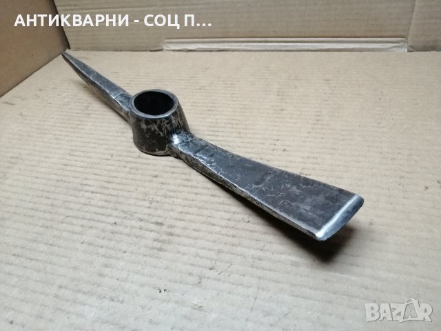 Кирка / 2 кг. , снимка 1 - Градински инструменти - 43780620