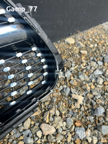 Оригинална Маска за Мерцедес W213, снимка 2 - Части - 53542168