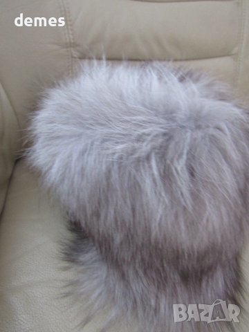 Елегантна кожена дамска шапка от сребриста полярна лисица, нова, снимка 2 - Шапки - 43343219