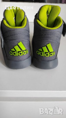 Детски маратонки Adidas, снимка 4 - Детски маратонки - 36861510