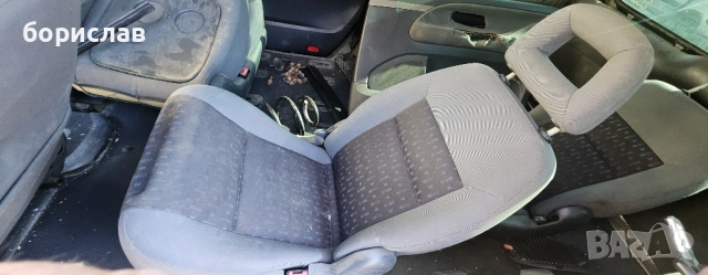 Седалки за Фолксваген шаран , снимка 4 - Части - 51477789
