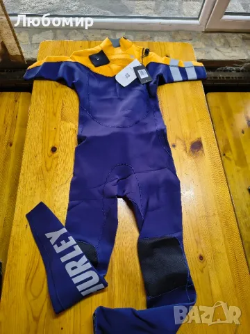 Мъжки неопренов костюм Hurley Advantage с къс ръкав, размер XS, , снимка 16 - Спортни дрехи, екипи - 50224258