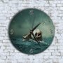 Стенен Часовник - Бурно Море Жена Върху Голям Варел, снимка 1 - Стенни часовници - 43462555