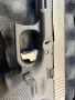 Продавам Glock 23 Gen 4 cal .40, снимка 3