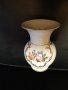 Порцеланова вазичка, снимка 2