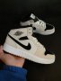 Nike Air Jordan 1 Mid Creamy White Bliss Beige Black Нови Обувки Размер 39 номер , снимка 4