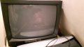 Телевизор ШАРП  диагонал 49 СМ продавам, снимка 1 - Дистанционни - 35652405