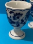 Порцеланови поставки за яйца Hutschenreuther – Blue Onion Style (5 бр., 1960–1970 г.) , снимка 2