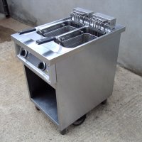 Професионален, електрически, двоен фритюрник на база, снимка 3 - Обзавеждане на кухня - 43780458