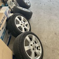 Джанти с перфектни гуми 15 ки-комплект, снимка 4 - Гуми и джанти - 40300273