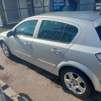 Opel Astra H 1,6 бензин, снимка 9 - Автомобили и джипове - 44767829