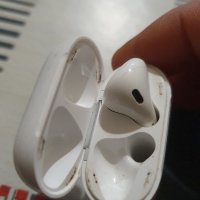 Apple airpods, снимка 5 - Слушалки и портативни колонки - 43699814