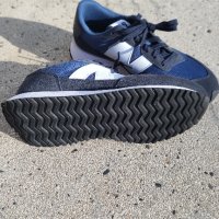 New balance обувки, снимка 3 - Спортни обувки - 43433579